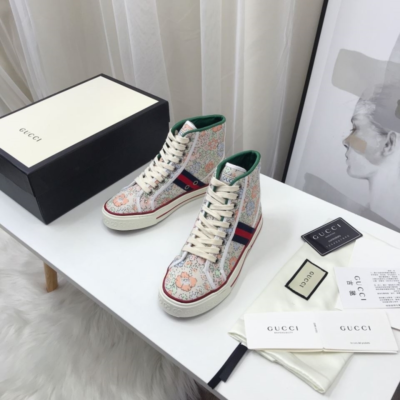 Gucci Casual Shoes